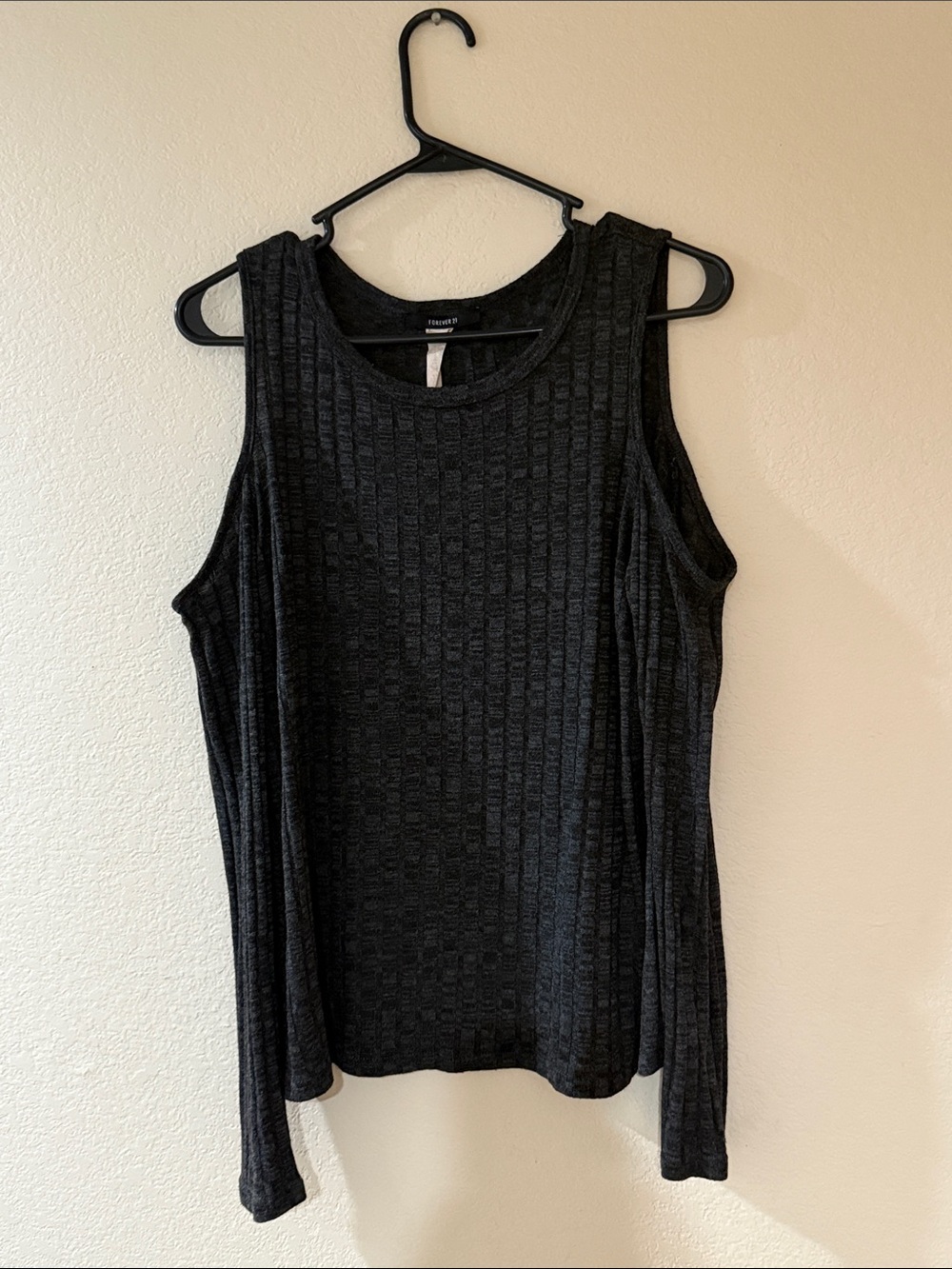 Forever 21 Black Ribbed Cold-Shoulder Long Sleeve Top - Women